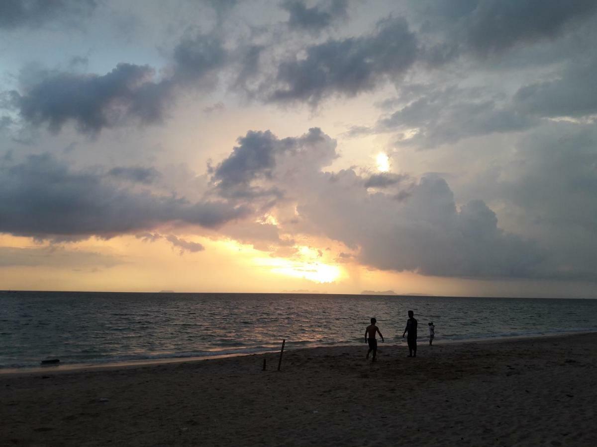 Bluesky Beach Bungalows Ko Lanta المظهر الخارجي الصورة