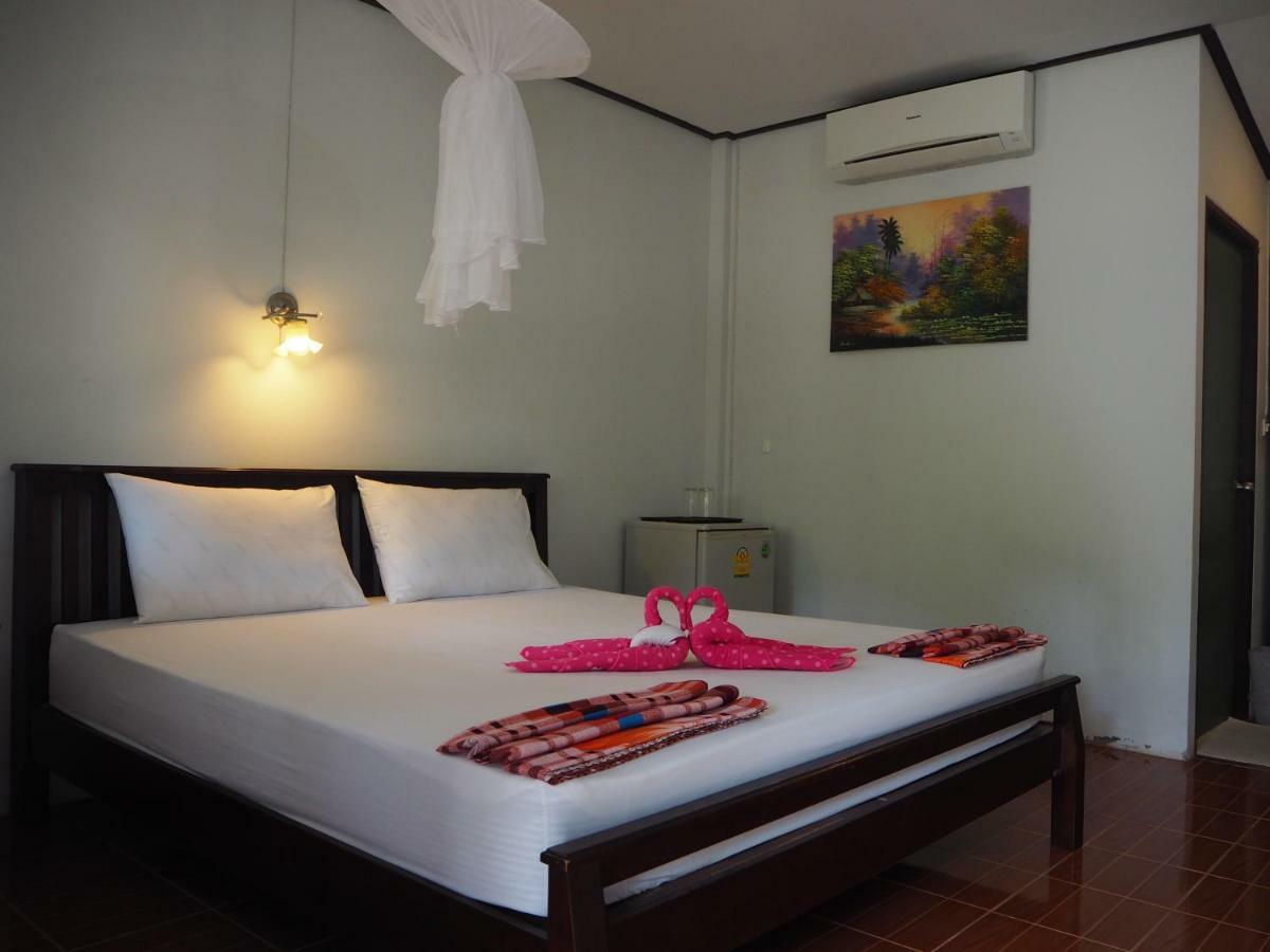 Bluesky Beach Bungalows Ko Lanta المظهر الخارجي الصورة