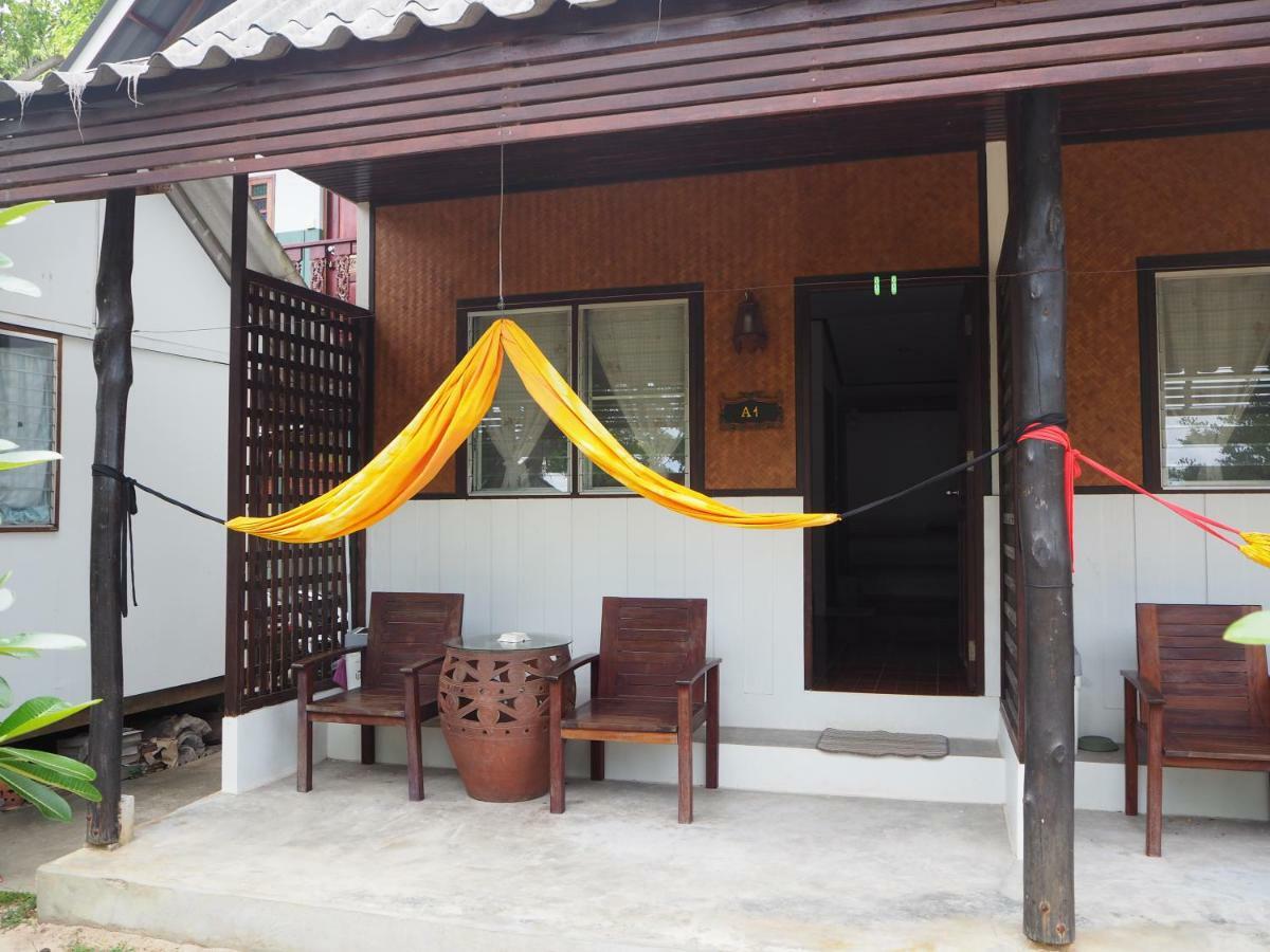 Bluesky Beach Bungalows Ko Lanta المظهر الخارجي الصورة